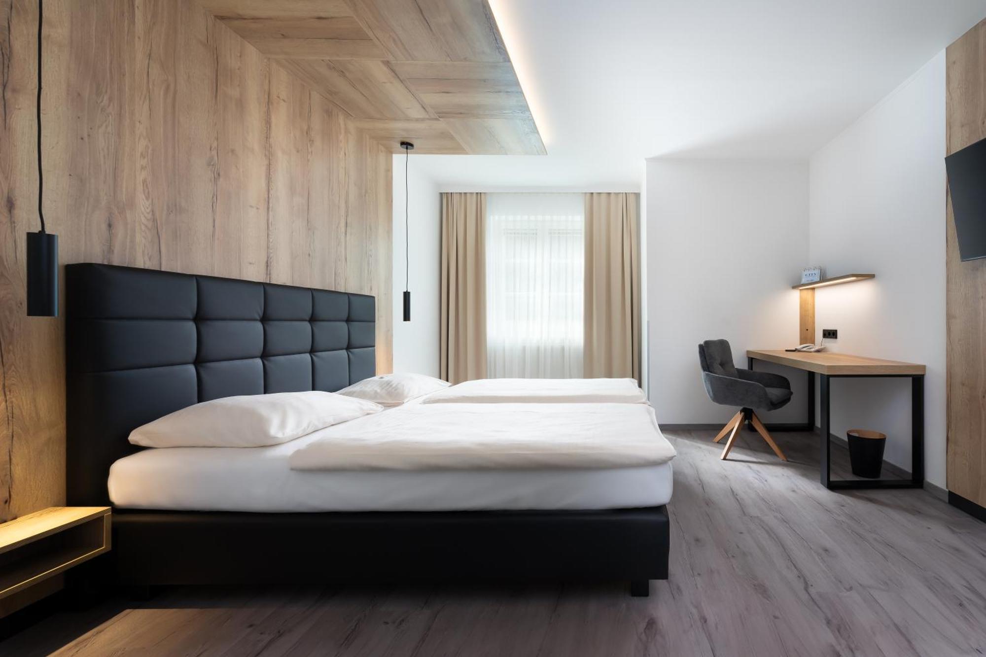 City Hotel Stockerau Ngoại thất bức ảnh