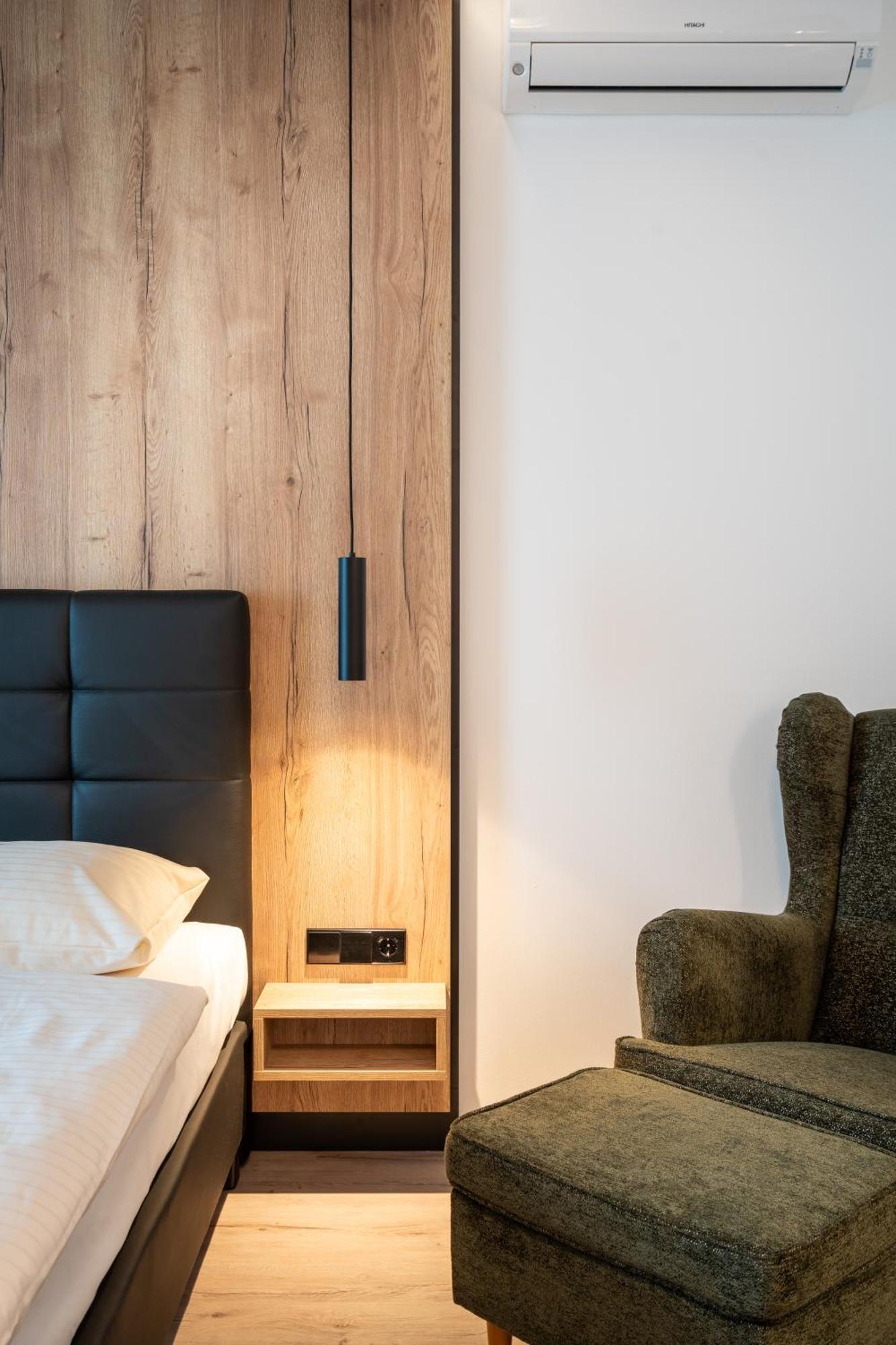 City Hotel Stockerau Ngoại thất bức ảnh
