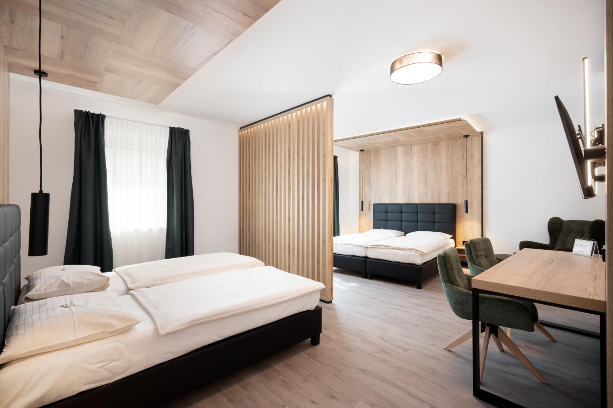 City Hotel Stockerau Ngoại thất bức ảnh